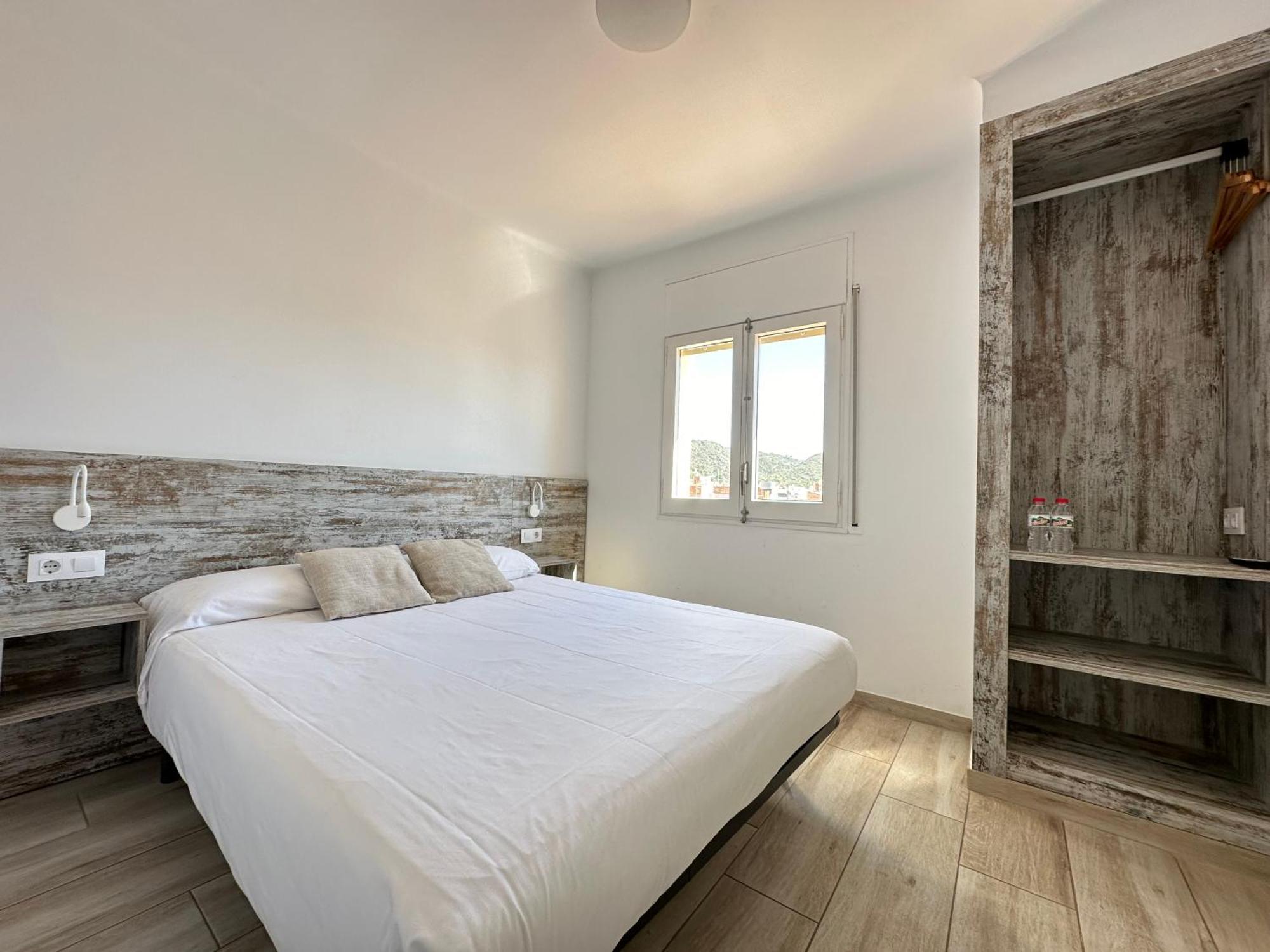 Agi Gloria Rooms Roses Eksteriør bilde