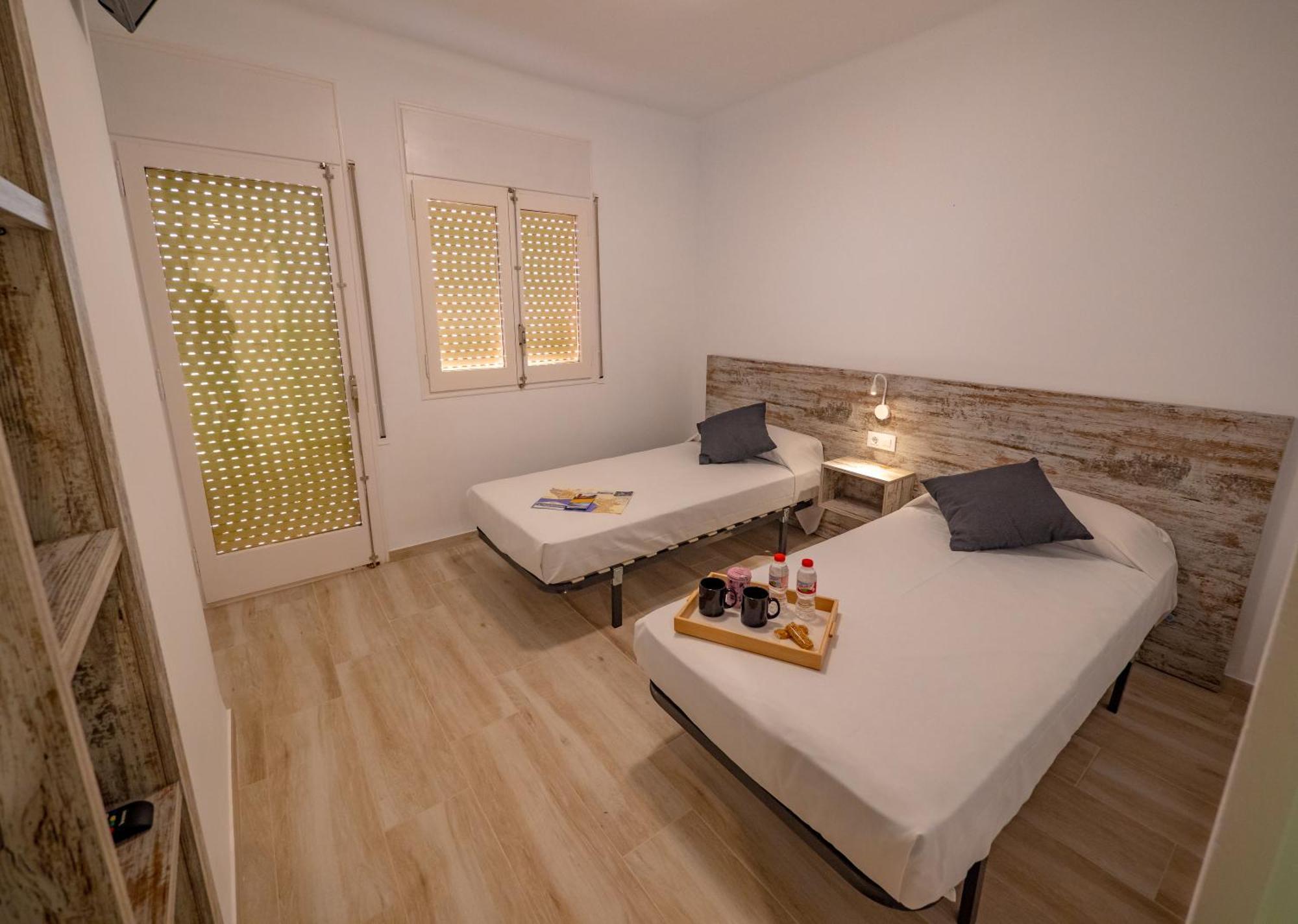 Agi Gloria Rooms Roses Eksteriør bilde