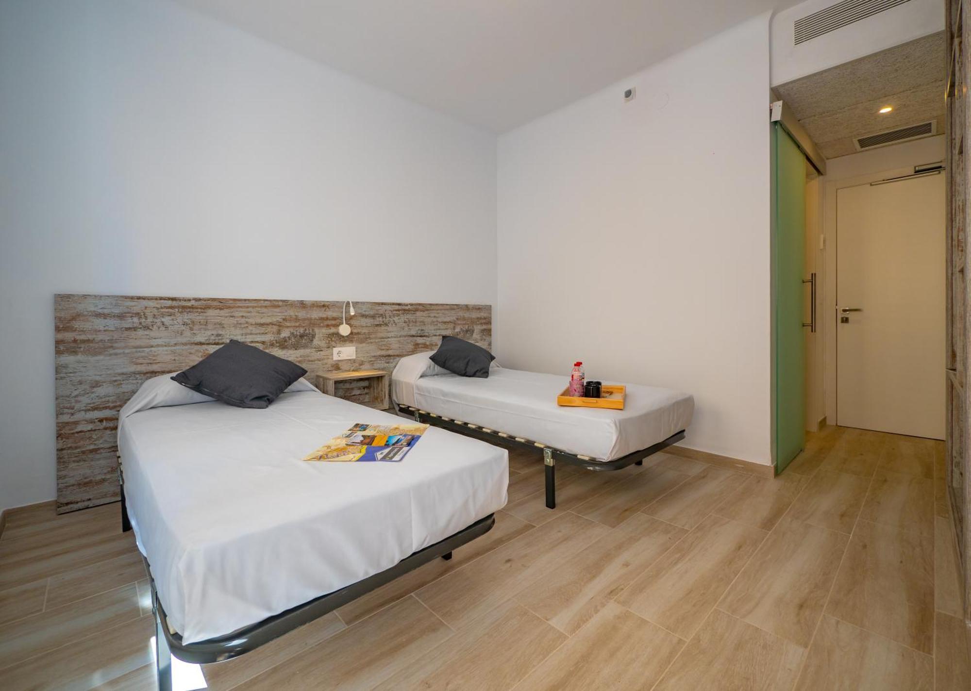 Agi Gloria Rooms Roses Eksteriør bilde